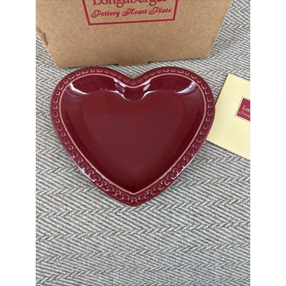 Longaberger Pottery 2001 Red Heart Plate #30506 Made in the USA